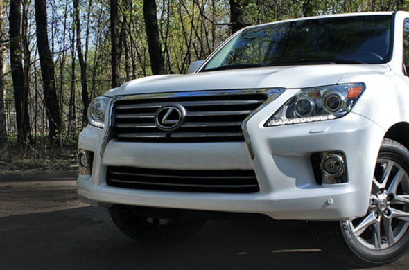 White Lexus